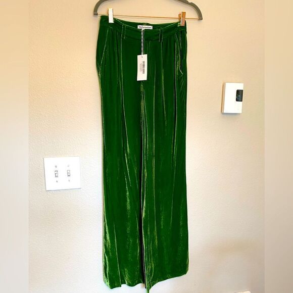 NWT reformation green velvet wide leg pants size 2 Kelly true green